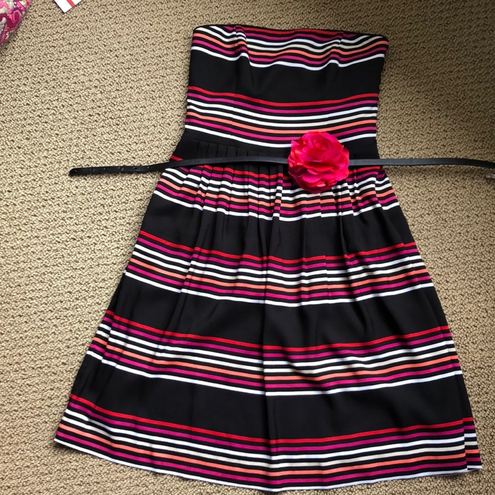 Strapless striped dress